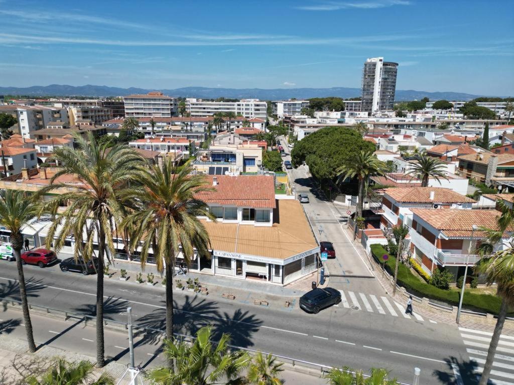 For A Stay Roesmar Cambrils Exterior photo